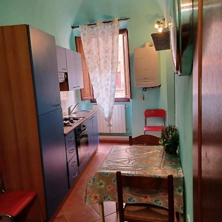 Via Delle Prigioni,17 Apartment Волтера Екстериор снимка